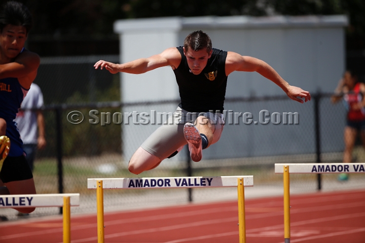 2014NCSTriValley-184.JPG - 2014 North Coast Section Tri-Valley Championships, May 24, Amador Valley High School.